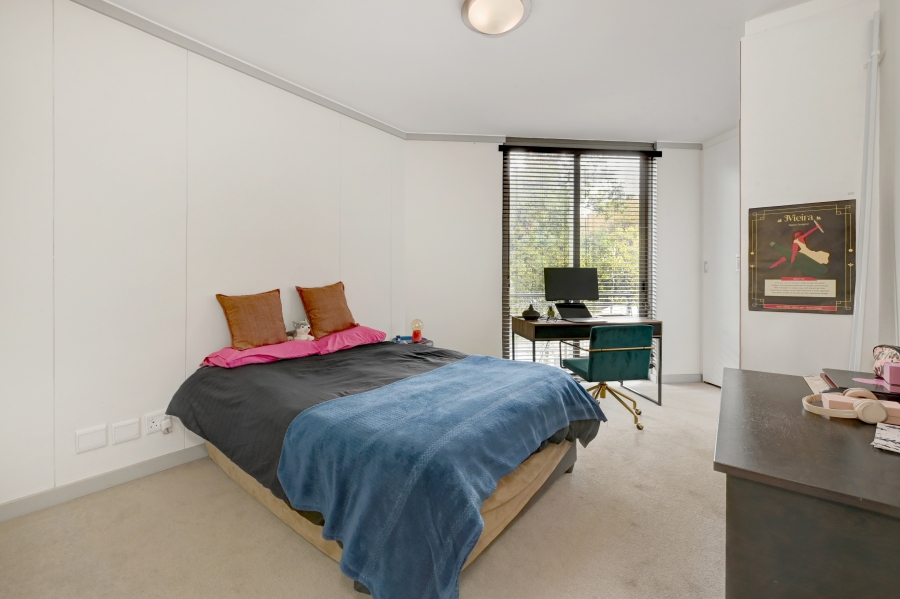 To Let 2 Bedroom Property for Rent in Claremont Upper Western Cape